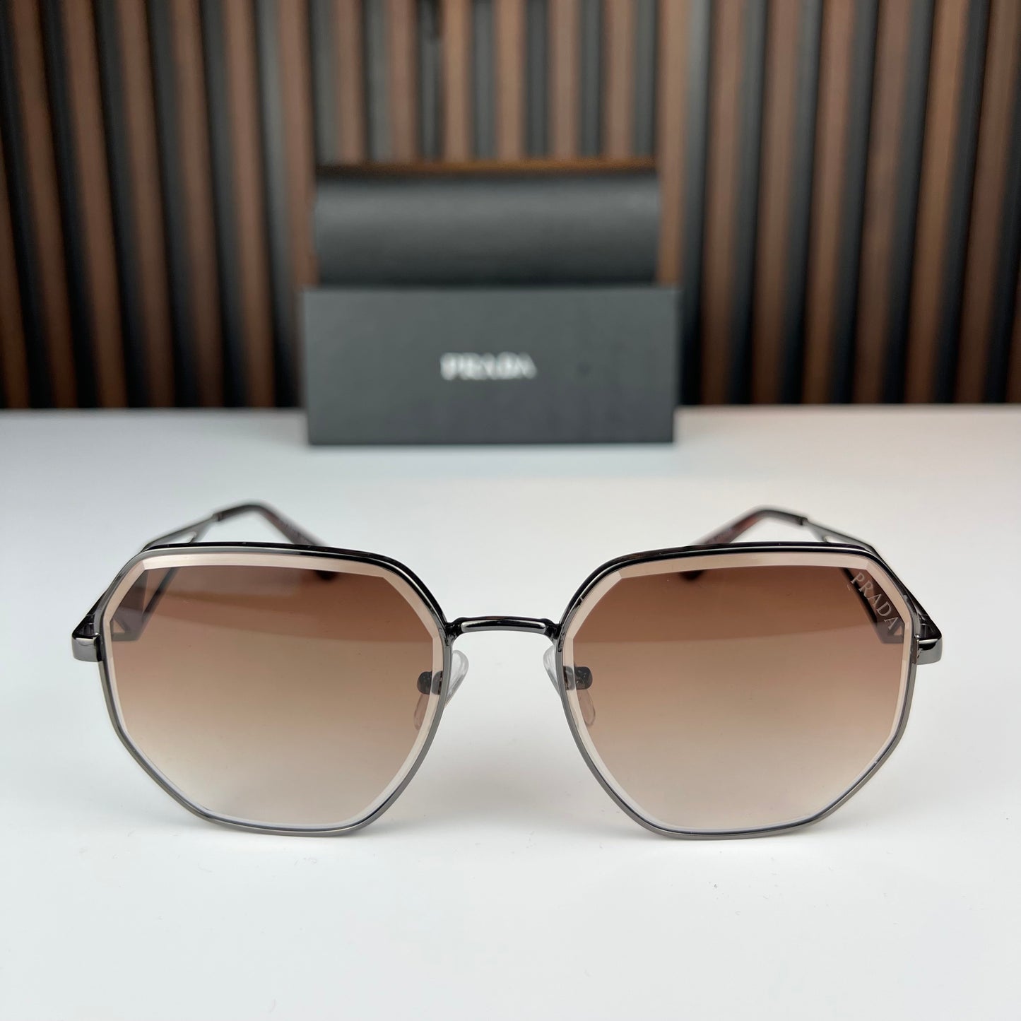 LUNETTE PRADA UV400 P22