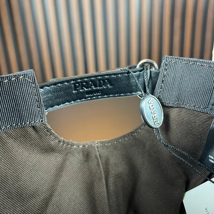 CASQUETTE PRADA QUALITÉ SUPÉRIEURE P117