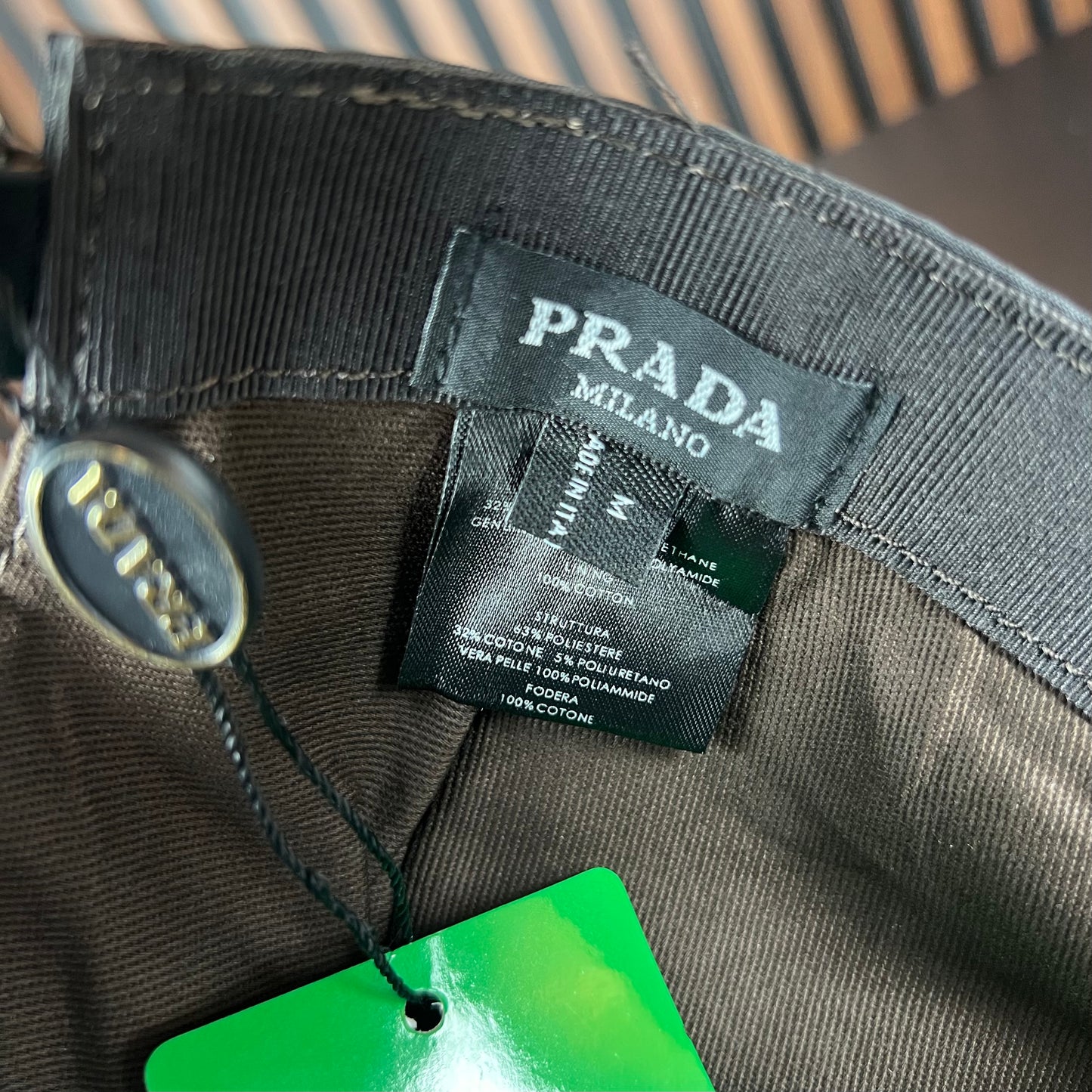 CASQUETTE PRADA QUALITÉ SUPÉRIEURE P103