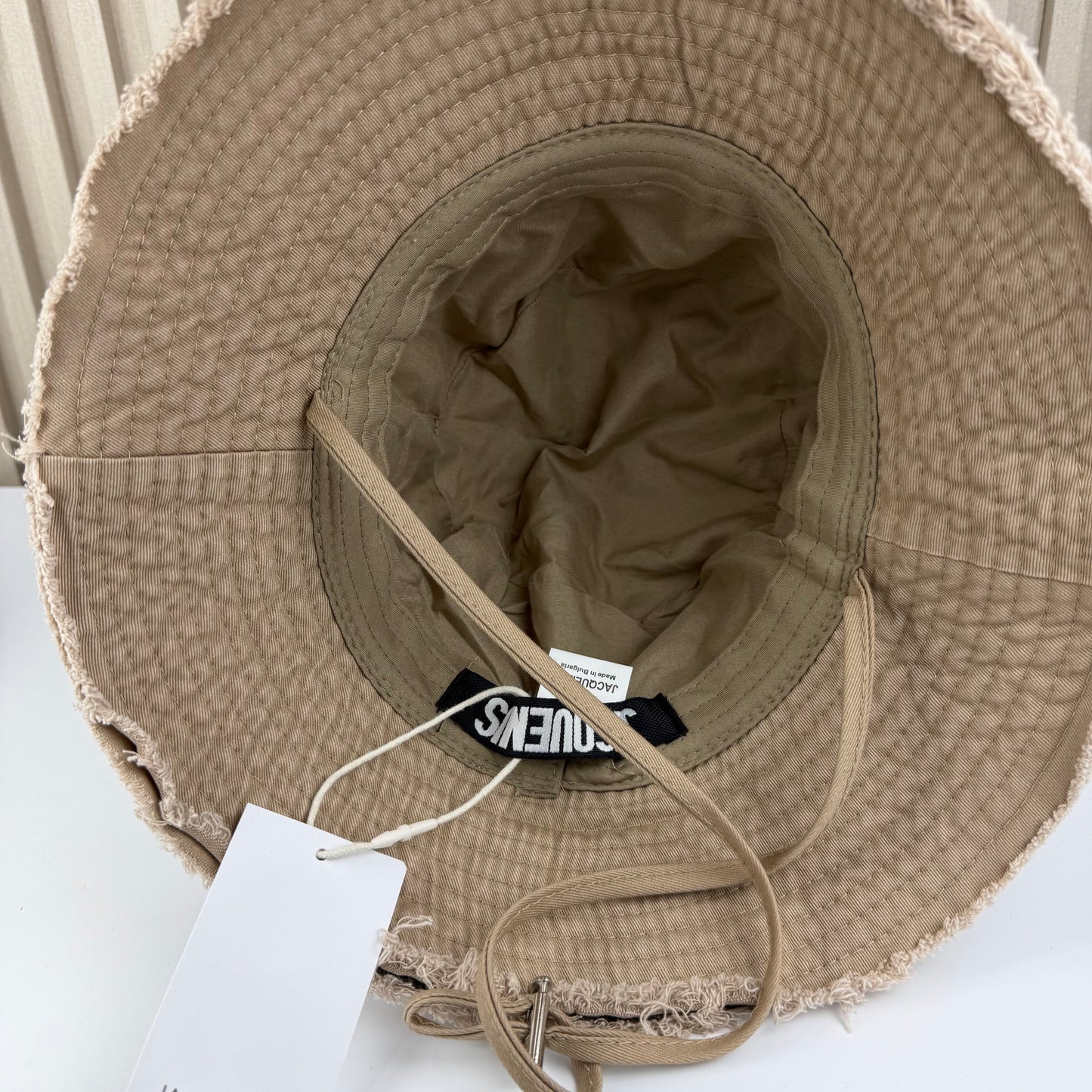 CHAPEAU BOB JACQUEMUS QUALITÉ SUPÉRIEURE JQ126