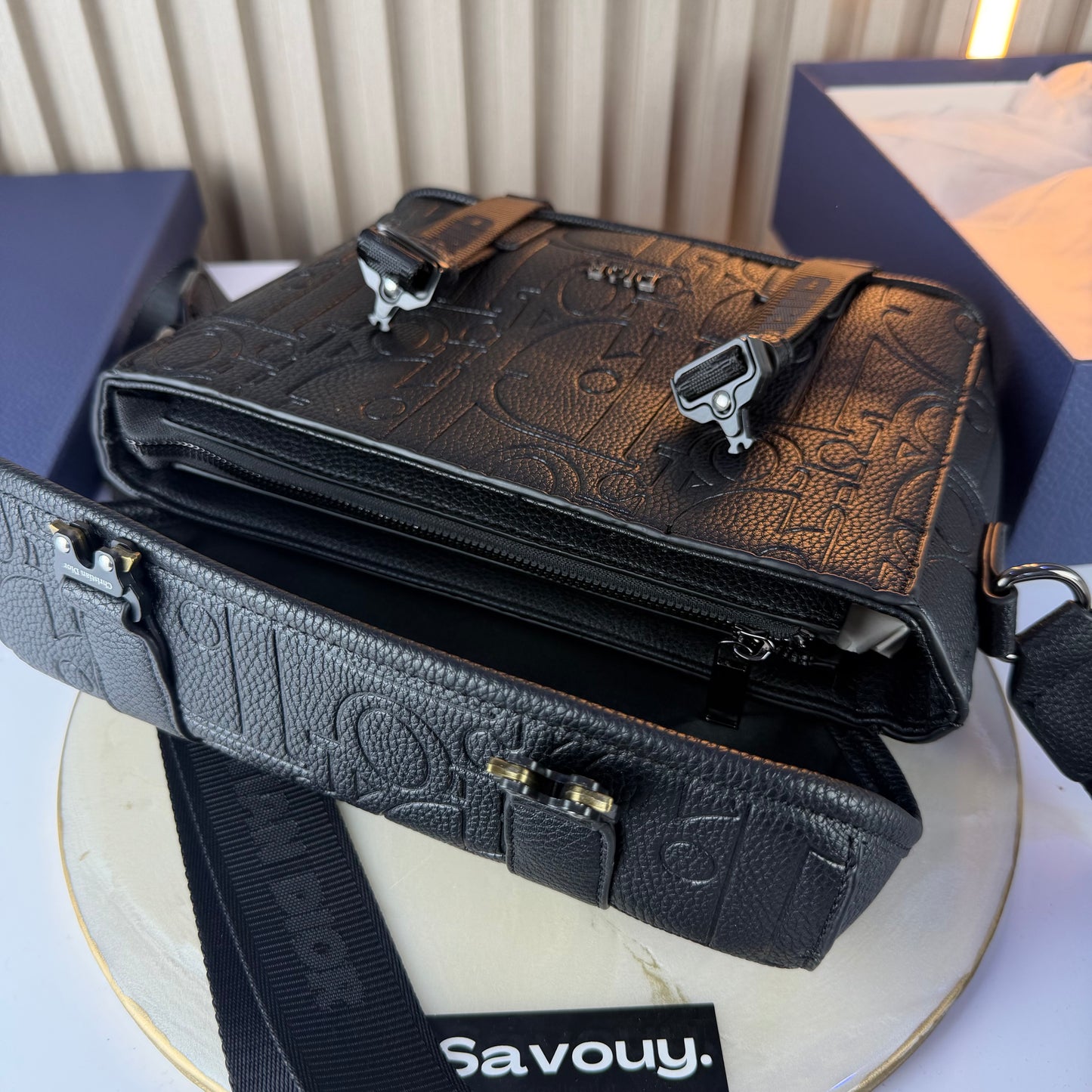 SACOCHE DIOR QUALITÉ SUPÉRIEURE AVEC BOX D171