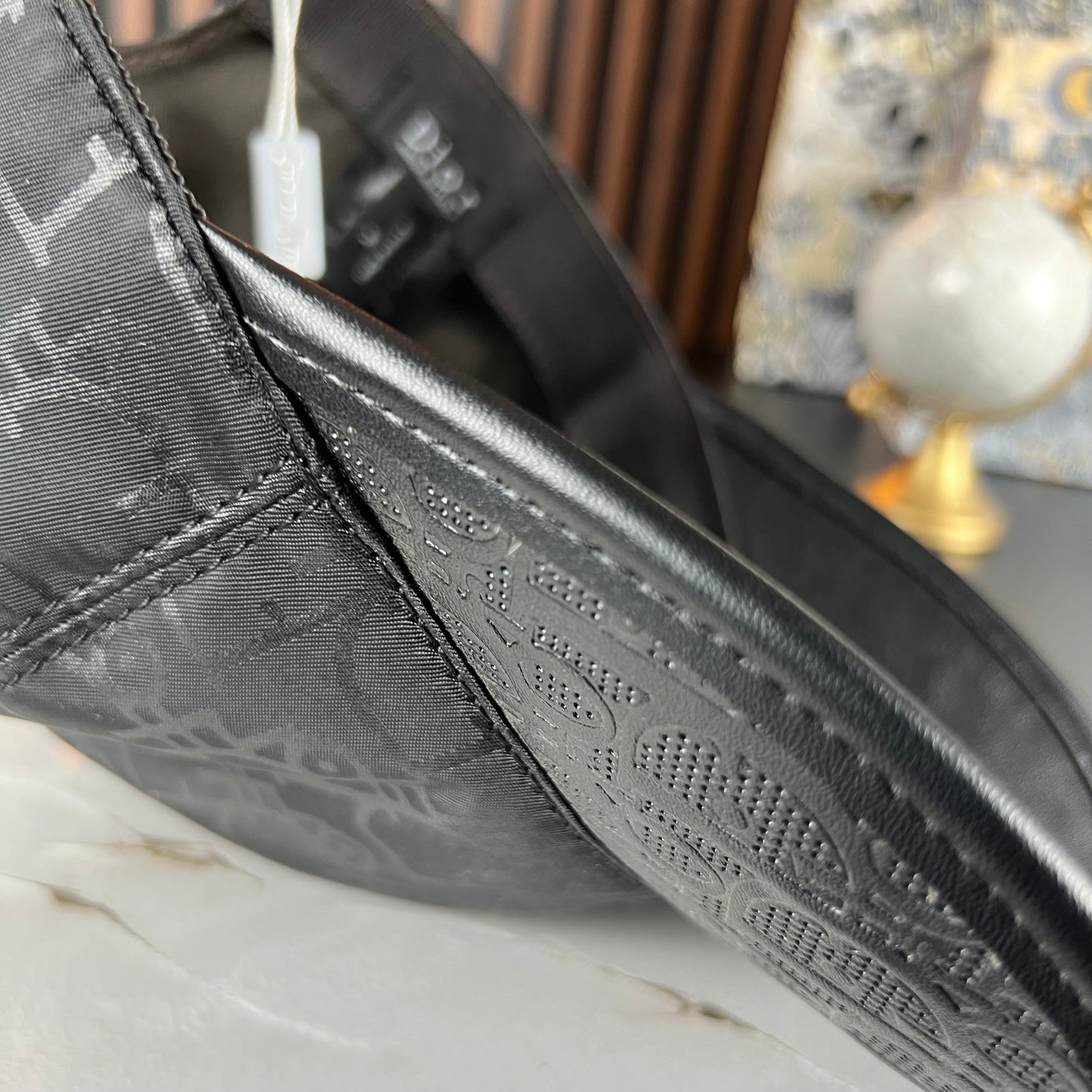 CASQUETTE DIOR QUALITÉ SUPÉRIEURE D115