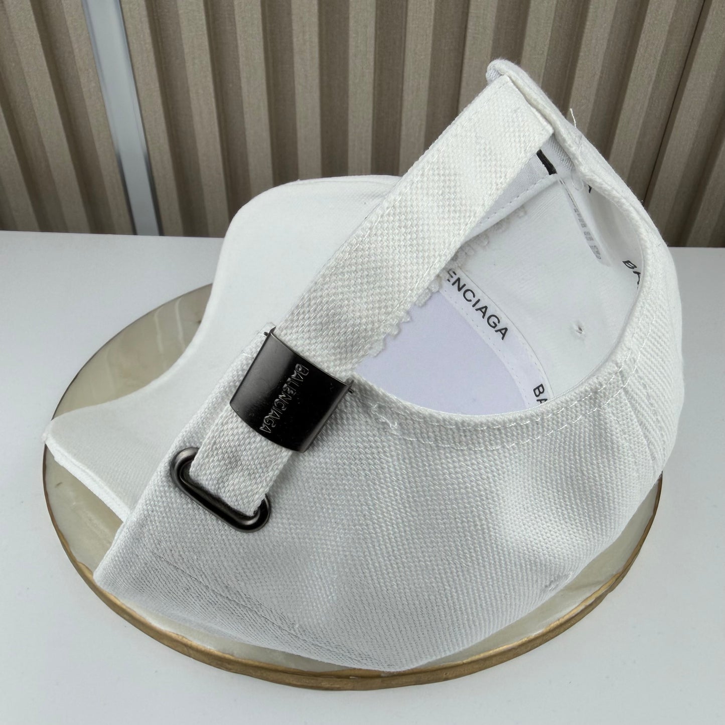 CASQUETTE BALENCIAGA HAUTE QUALITÉ B246