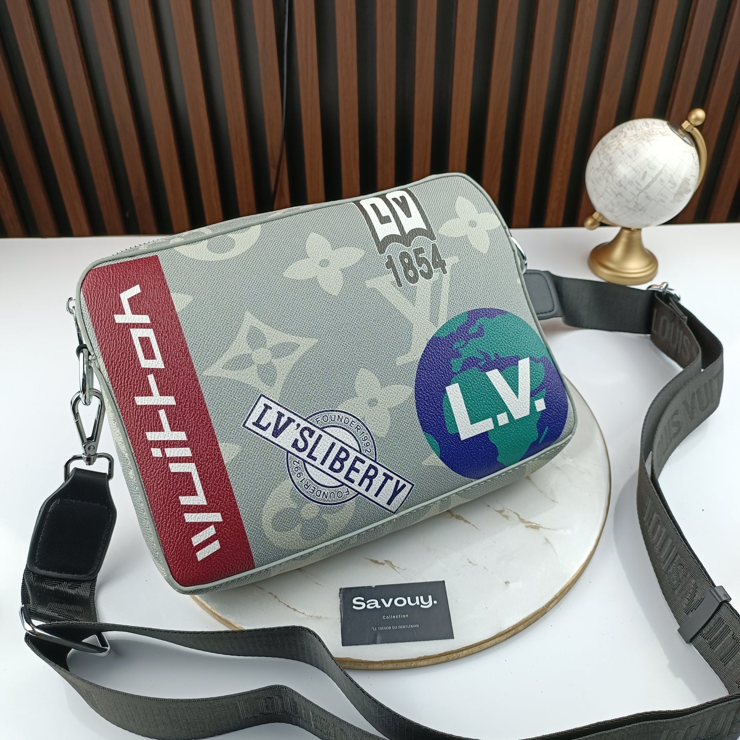 SACOCHE LV QUALITÉ SUPÉRIEURE L137