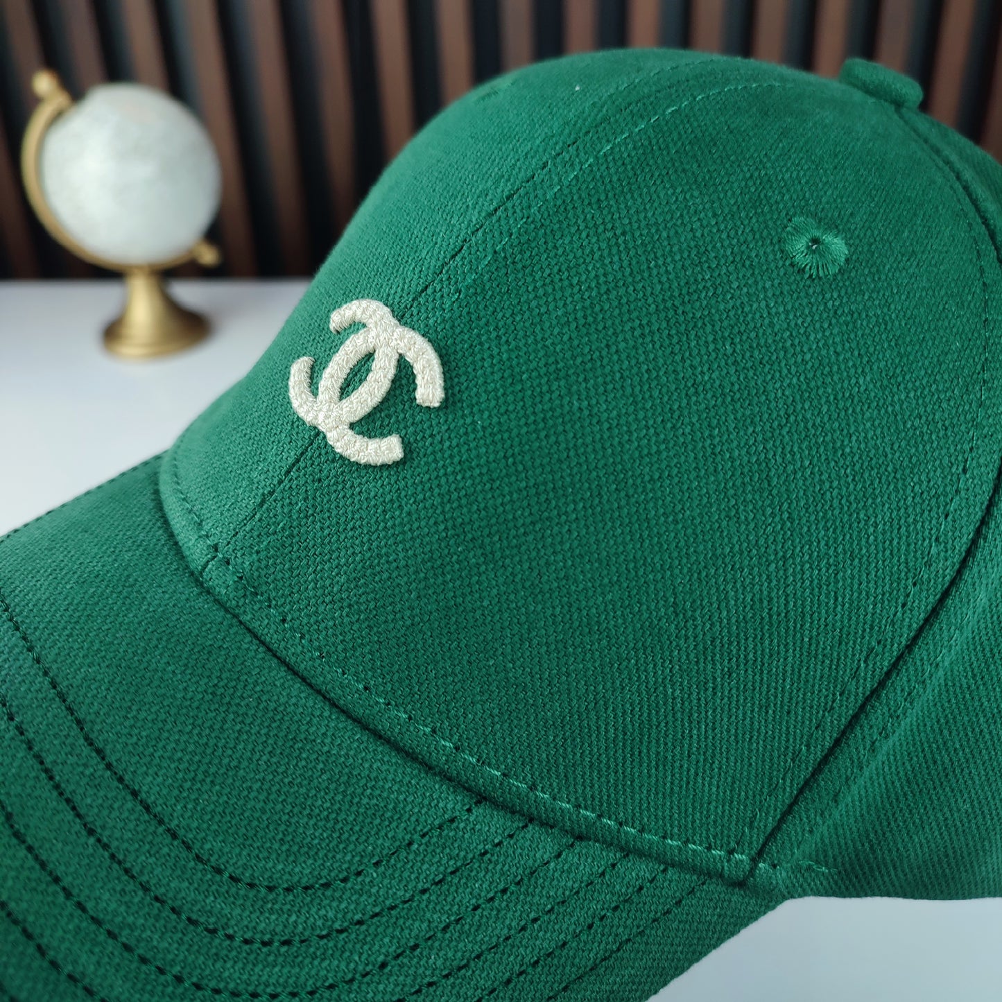CASQUETTE CHANEL HAUTE QUALITÉ C105