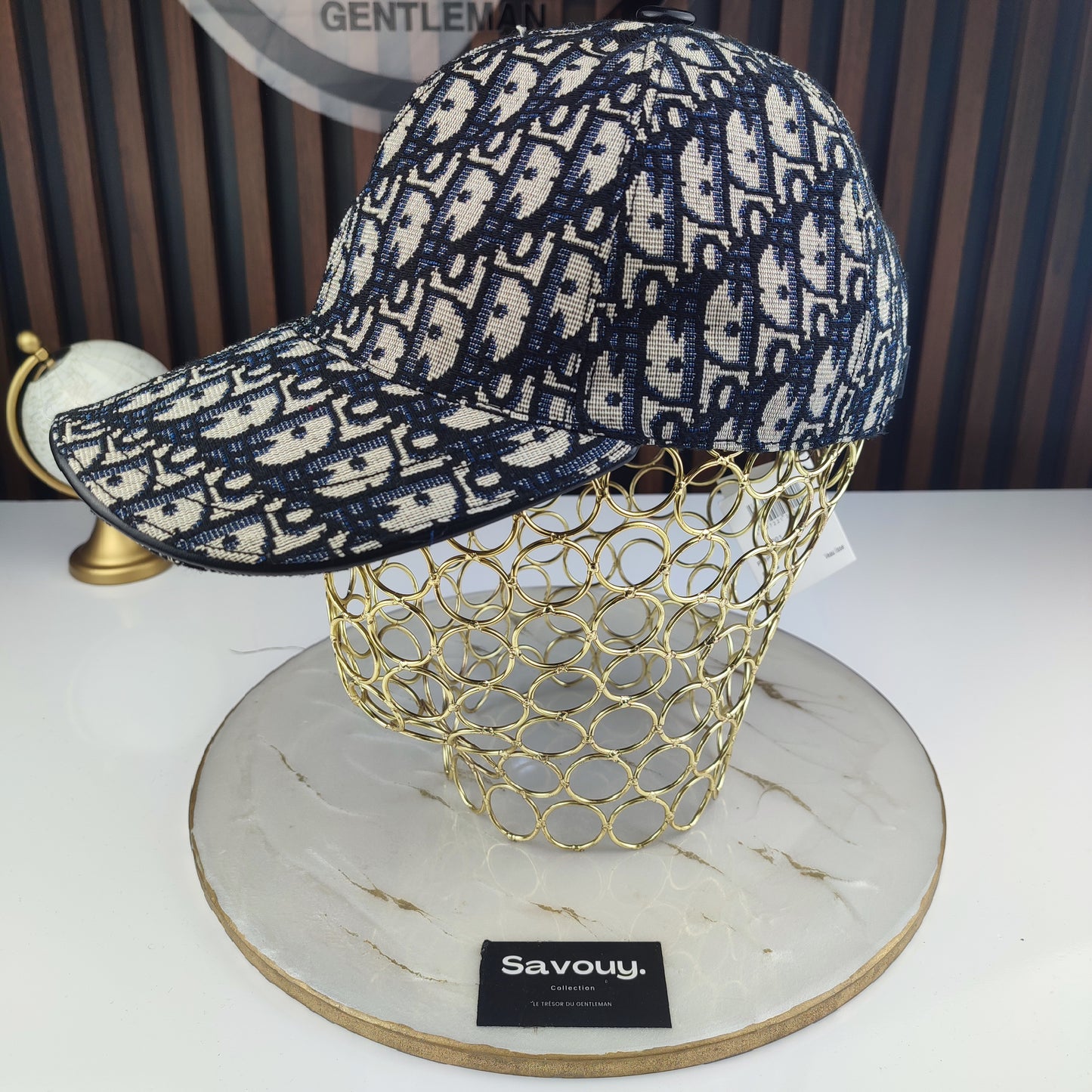CASQUETTE DIOR HAUTE QUALITÉ D121