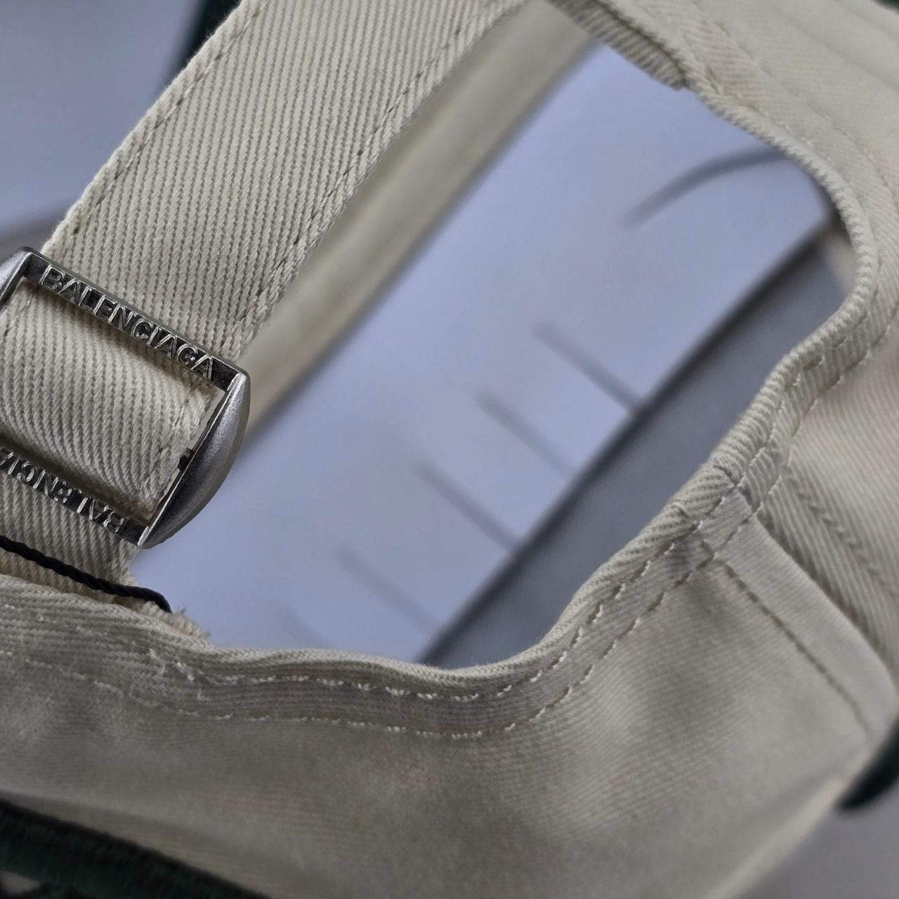 CASQUETTE BALENCIAGA QUALITÉ SUPÉRIEURE B216