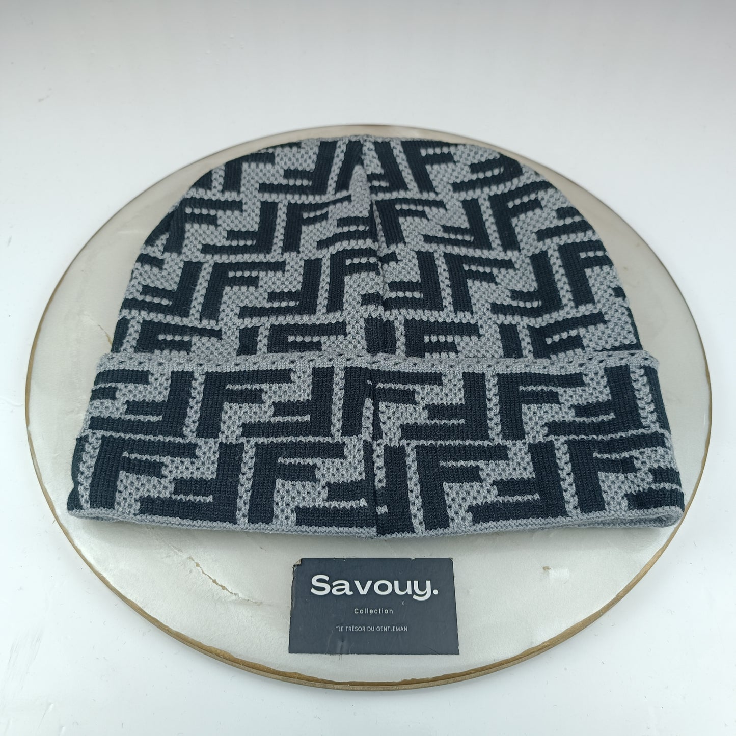 BONNET FENDI HAUTE QUALITÉ F113