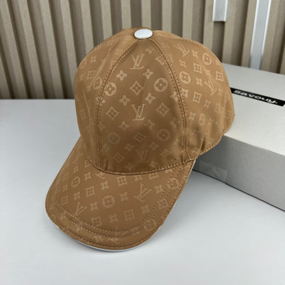CASQUETTE LV MNG QUALITÉ SUPÉRIEURE L237