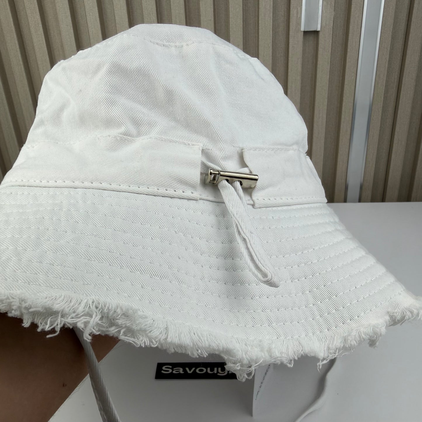 CHAPEAU BOB JACQUEMUS QUALITÉ SUPÉRIEURE JQ125