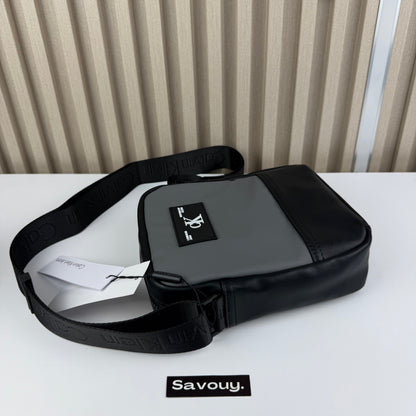SACOCHE CALVIN KLEIN QUALITÉ SUPÉRIEURE C162