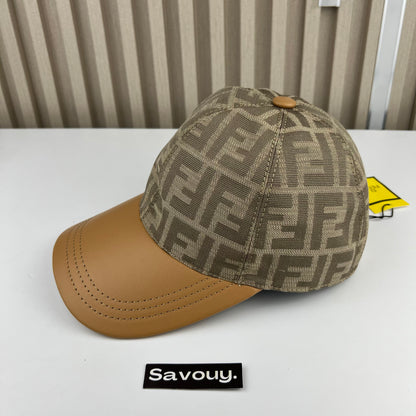 CASQUETTE FENDI 2 TONS QUALITÉ SUPÉRIEURE F123