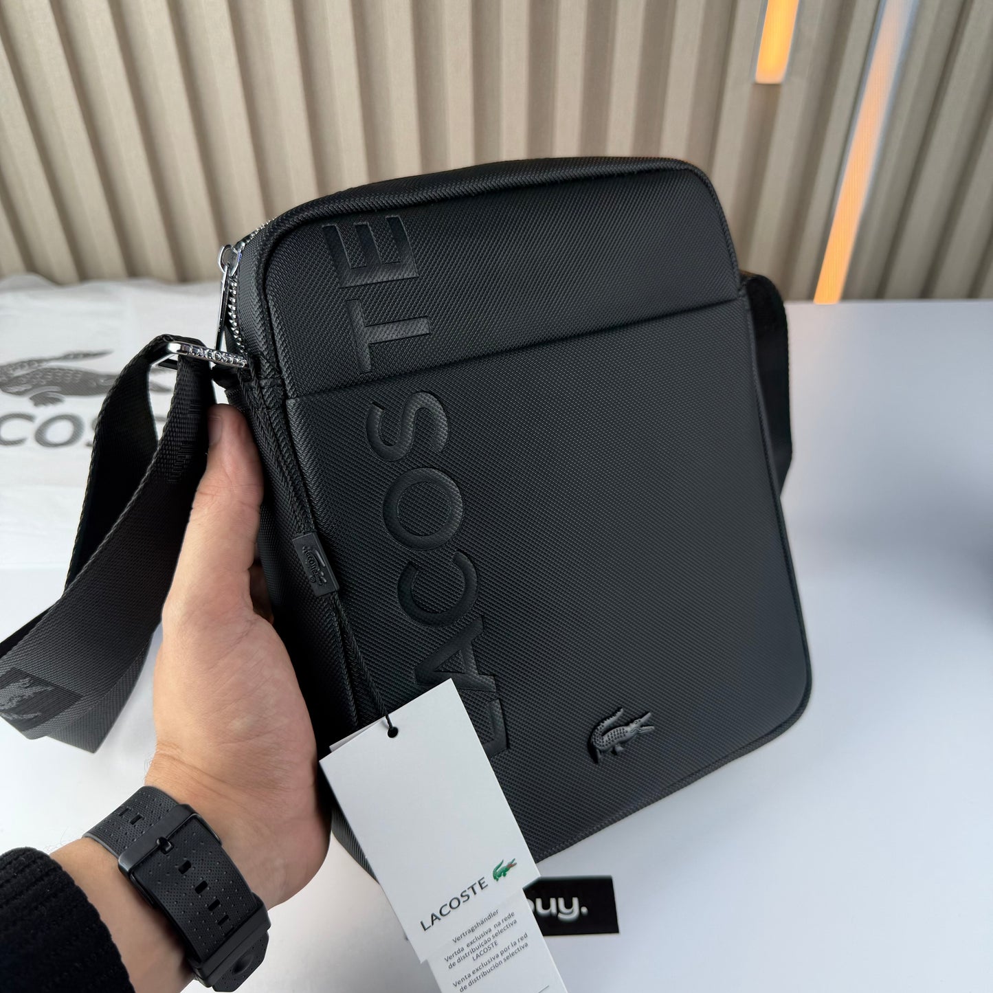 SACOCHE LACOSTE QUALITÉ SUPÉRIEURE O146