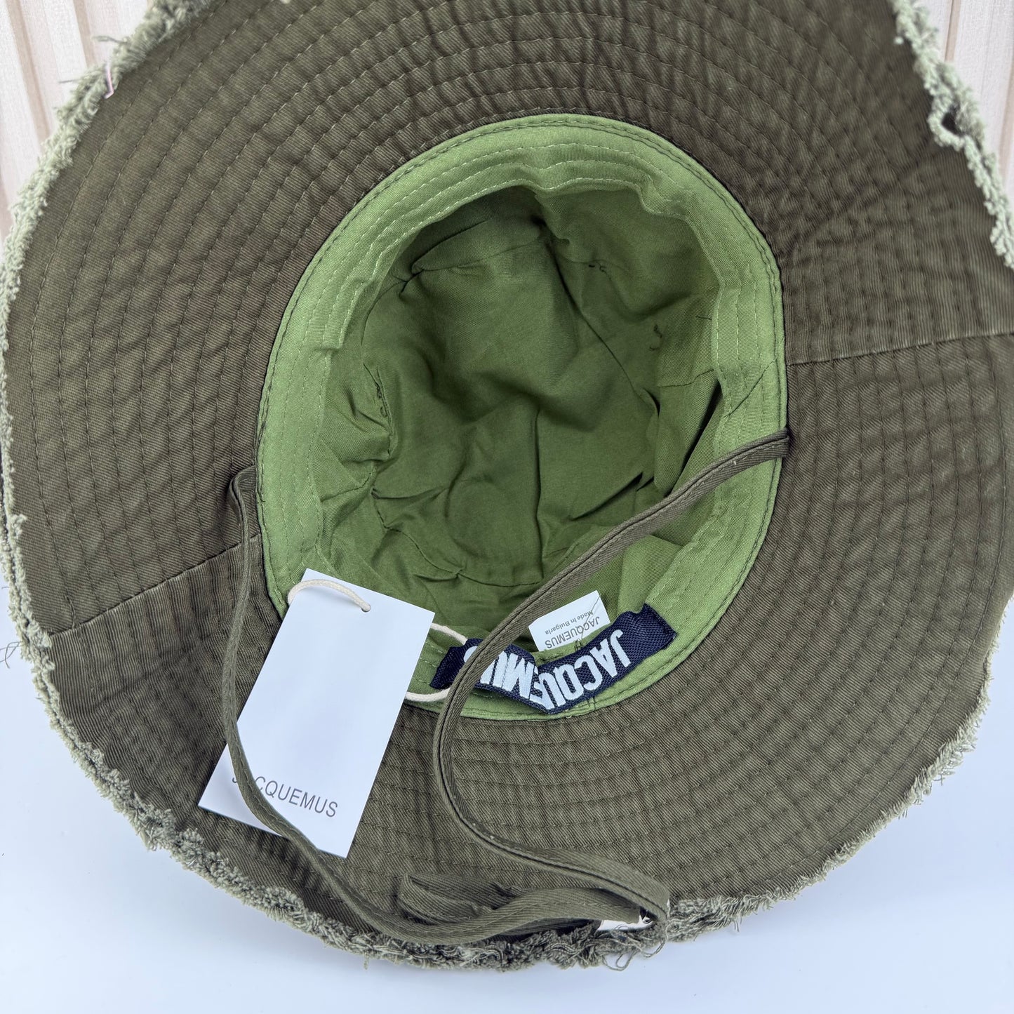 CHAPEAU BOB JACQUEMUS QUALITÉ SUPÉRIEURE JQ129