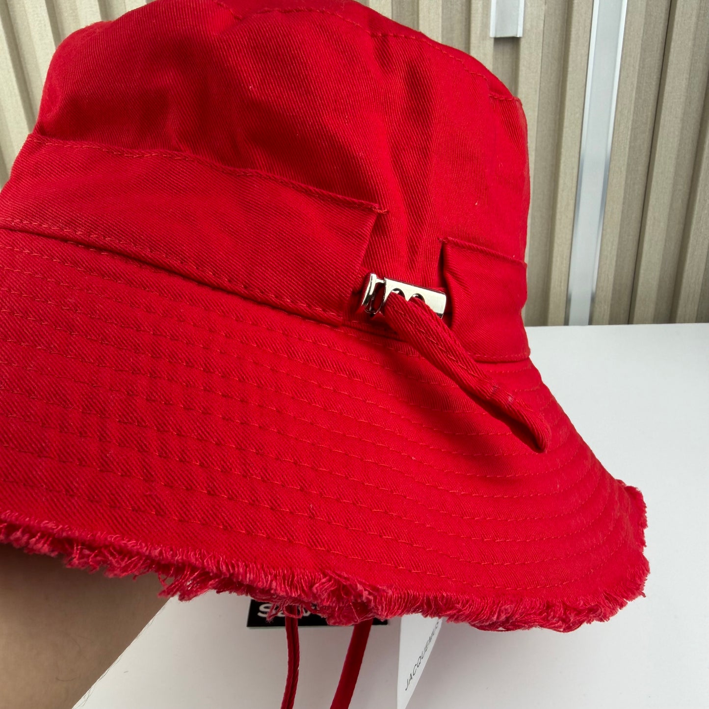 CHAPEAU BOB JACQUEMUS QUALITÉ SUPÉRIEURE JQ127