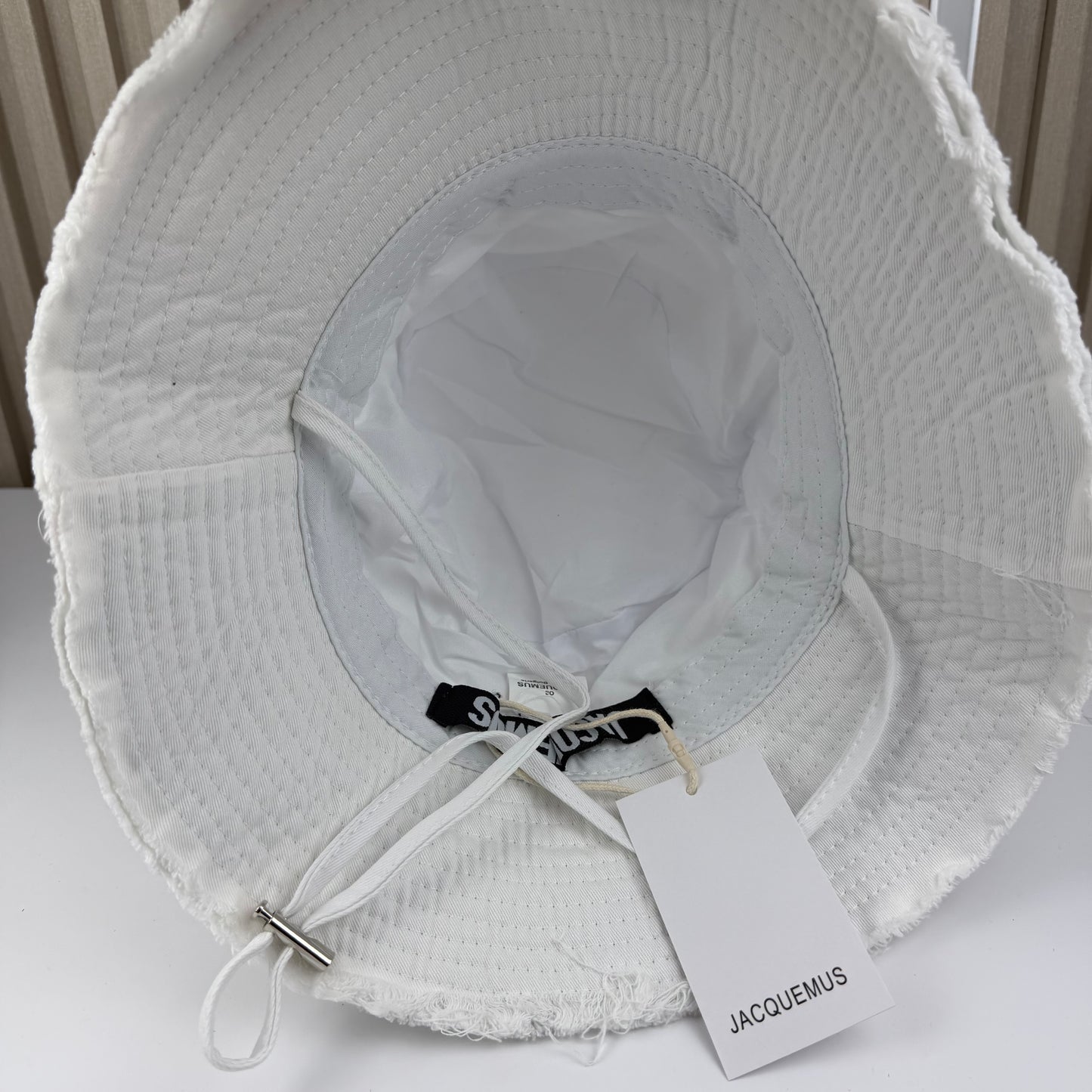 CHAPEAU BOB JACQUEMUS QUALITÉ SUPÉRIEURE JQ125