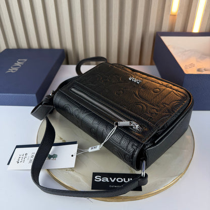 SACOCHE DIOR QUALITÉ SUPÉRIEURE AVEC BOX D170