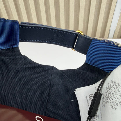 CASQUETTE GG & DIAMANT QUALITÉ TRIPLE A - AAA BLEU G286