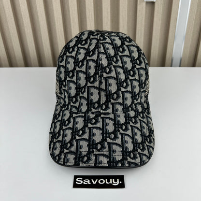 CASQUETTE BURBERRY BONDE QUALITÉ SUPÉRIEURE R146