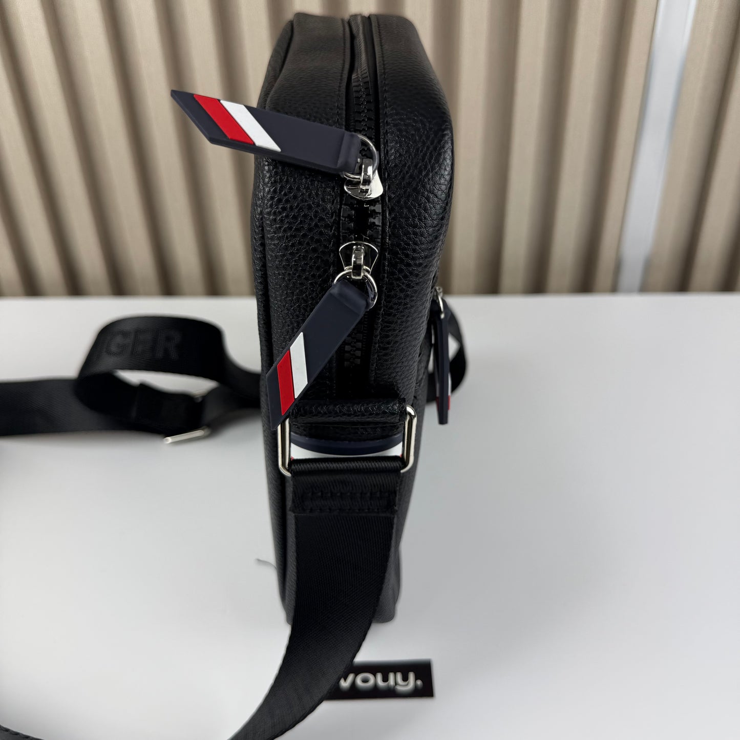 SACOCHE TOMMY QUALITÉ SUPÉRIEURE T152