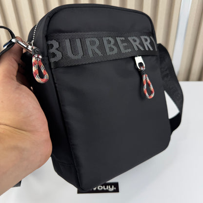 SACOCHE BURBERRY QUALITÉ SUPÉRIEURE R143