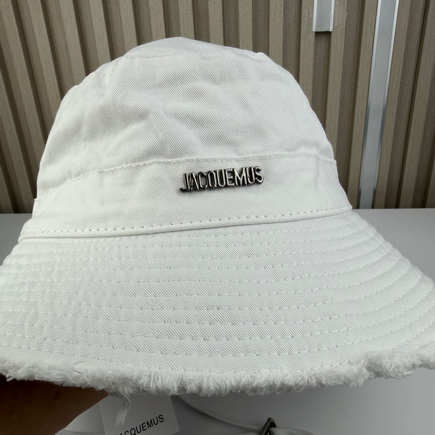 CHAPEAU BOB JACQUEMUS QUALITÉ SUPÉRIEURE JQ125