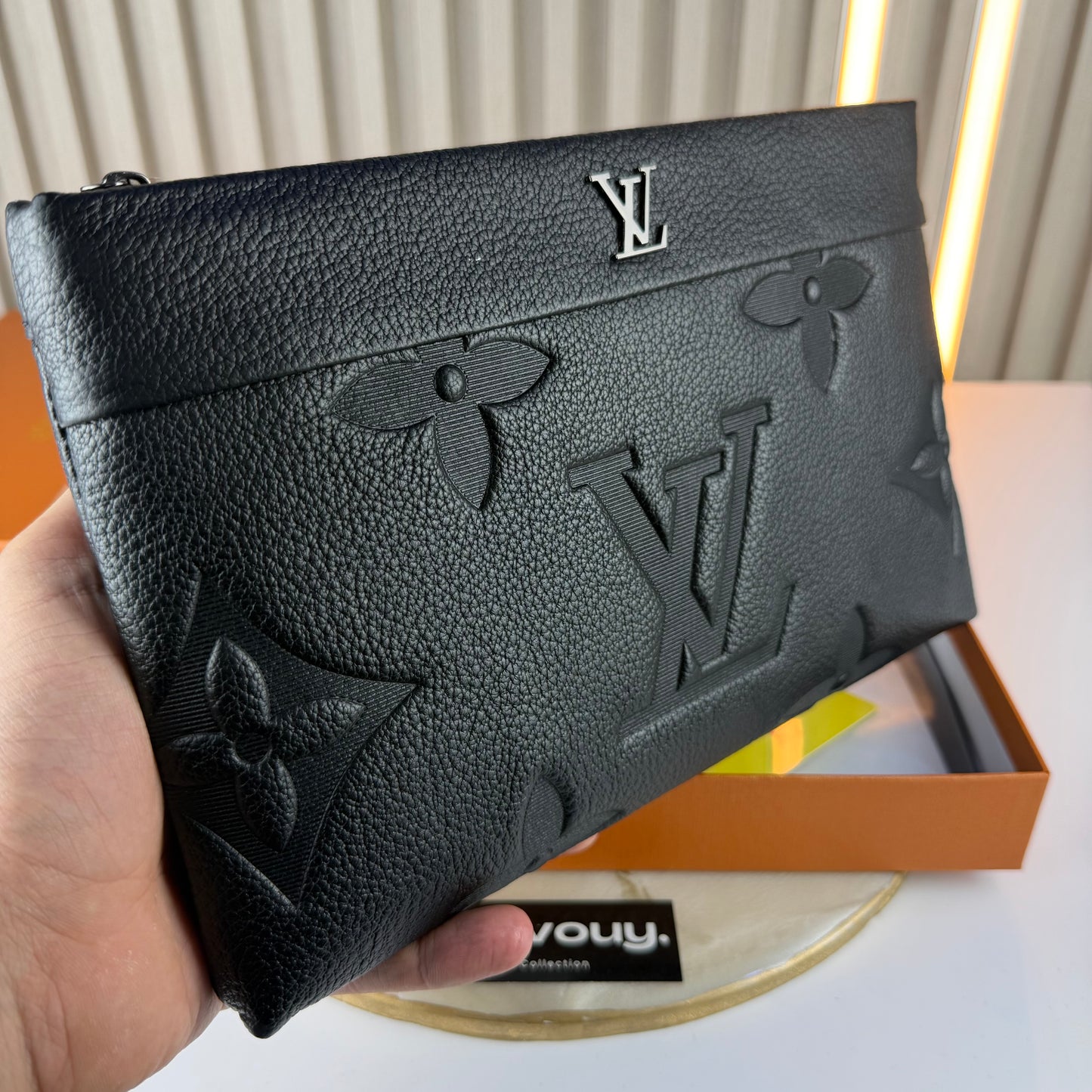 SAC Á MAIN LV QUALITÉ SUPÉRIEURE AVEC BOX L208