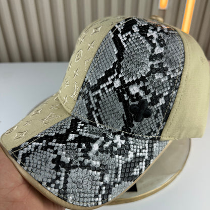 CASQUETTE LV SNACK HAUTE QUALITÉ L211