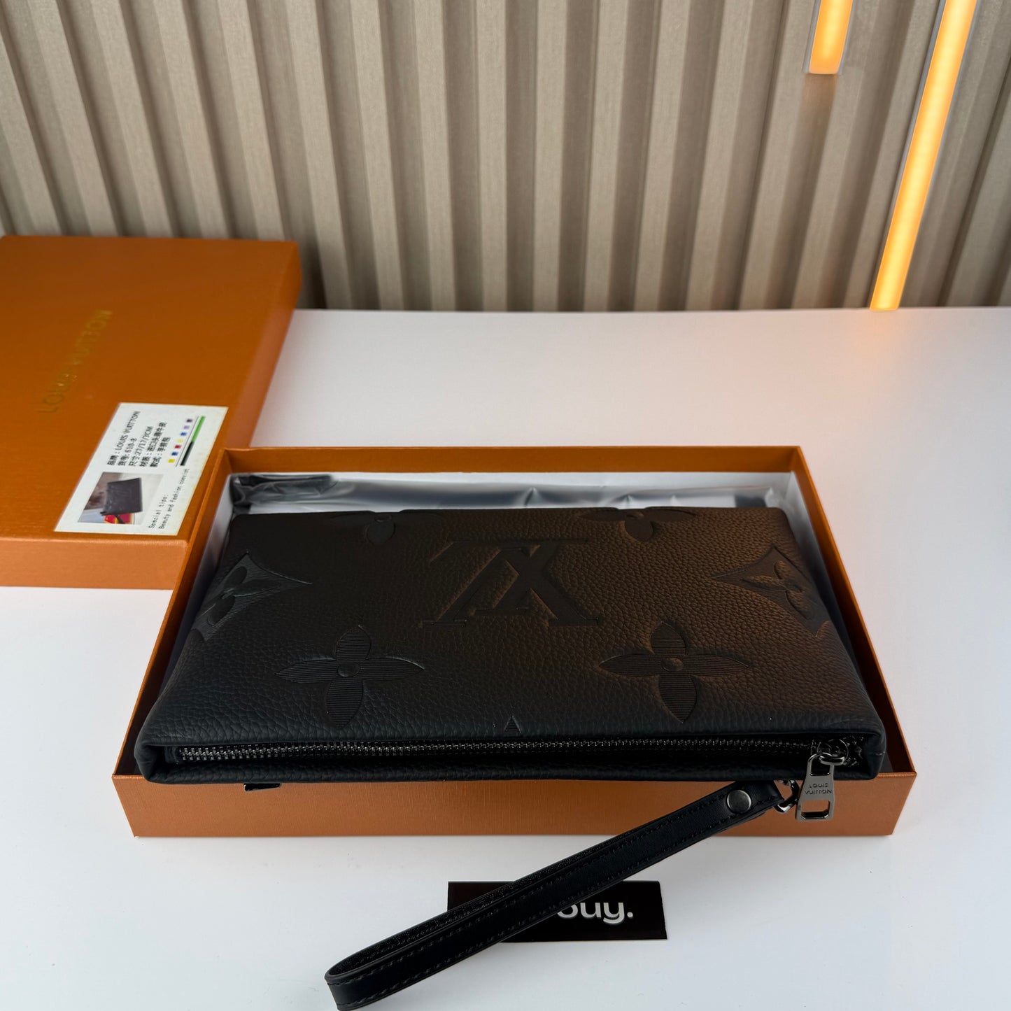 SAC À MAIN LV QUALITÉ SUPÉRIEURE AVEC BOX L199