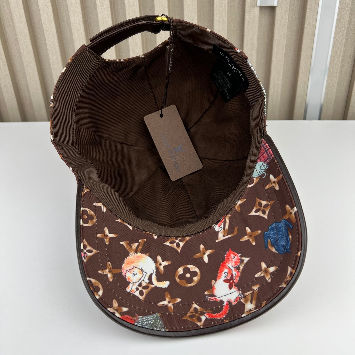 CASQUETTE LV QUALITÉ SUPÉRIEURE L236