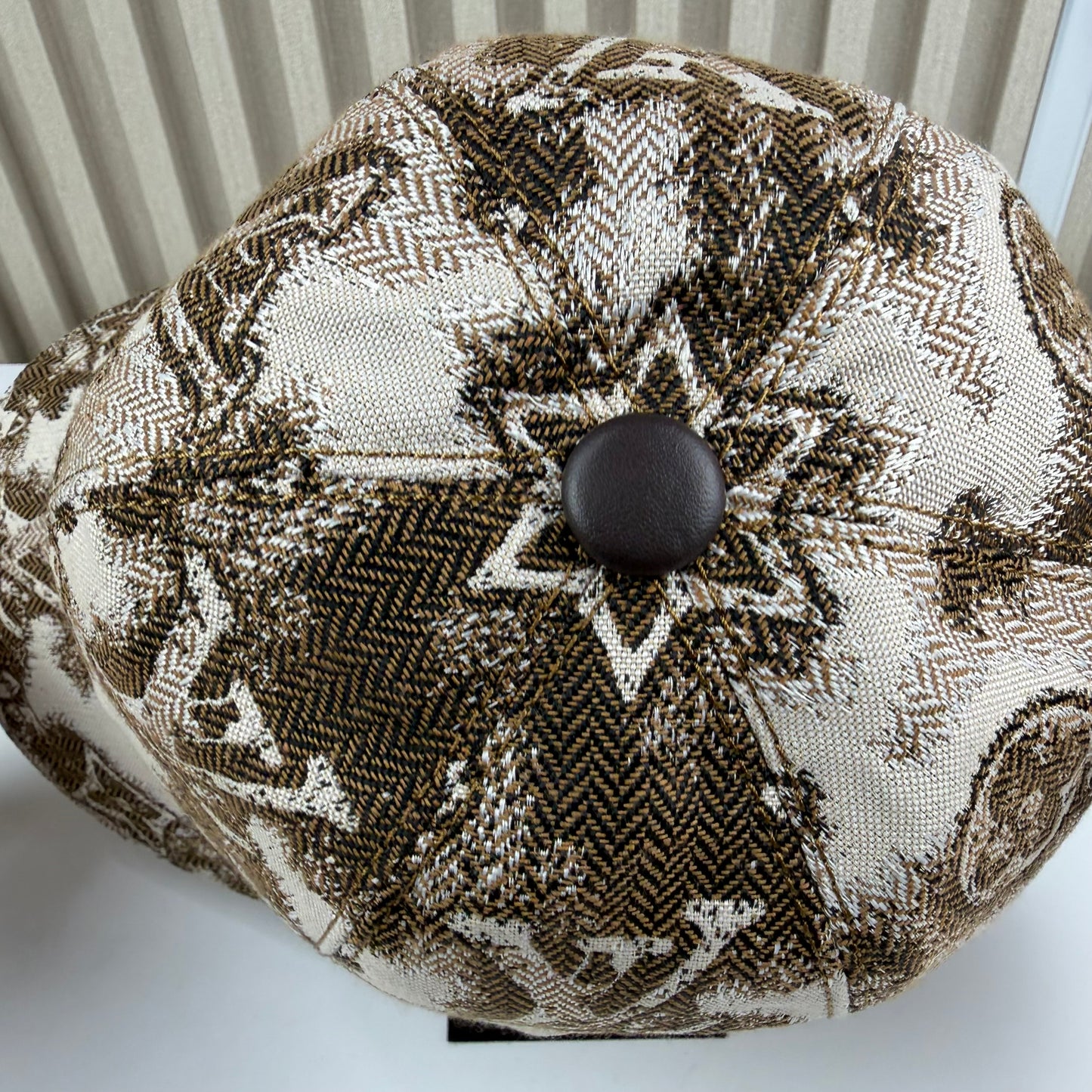 CASQUETTE LV MNG QUALITÉ SUPÉRIEURE L224