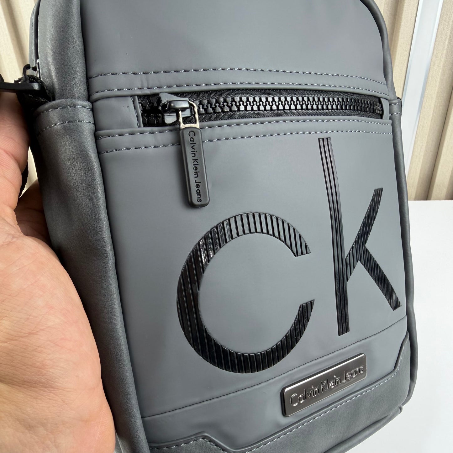 SACOCHE CALVIN KLEIN QUALITÉ SUPÉRIEURE C166