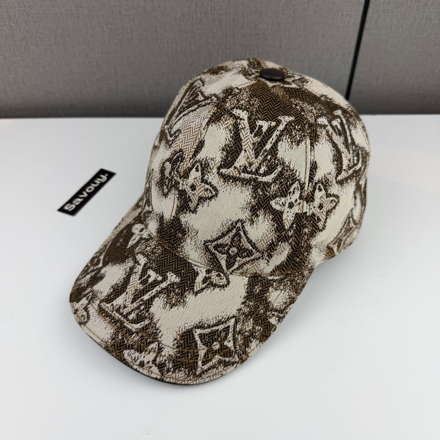 CASQUETTE LV MNG QUALITÉ SUPÉRIEURE L224