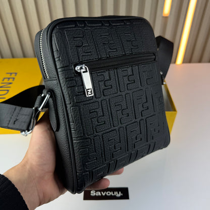 SACOCHE FENDI QUALITÉ SUPÉRIEURE AVEC BOX F118