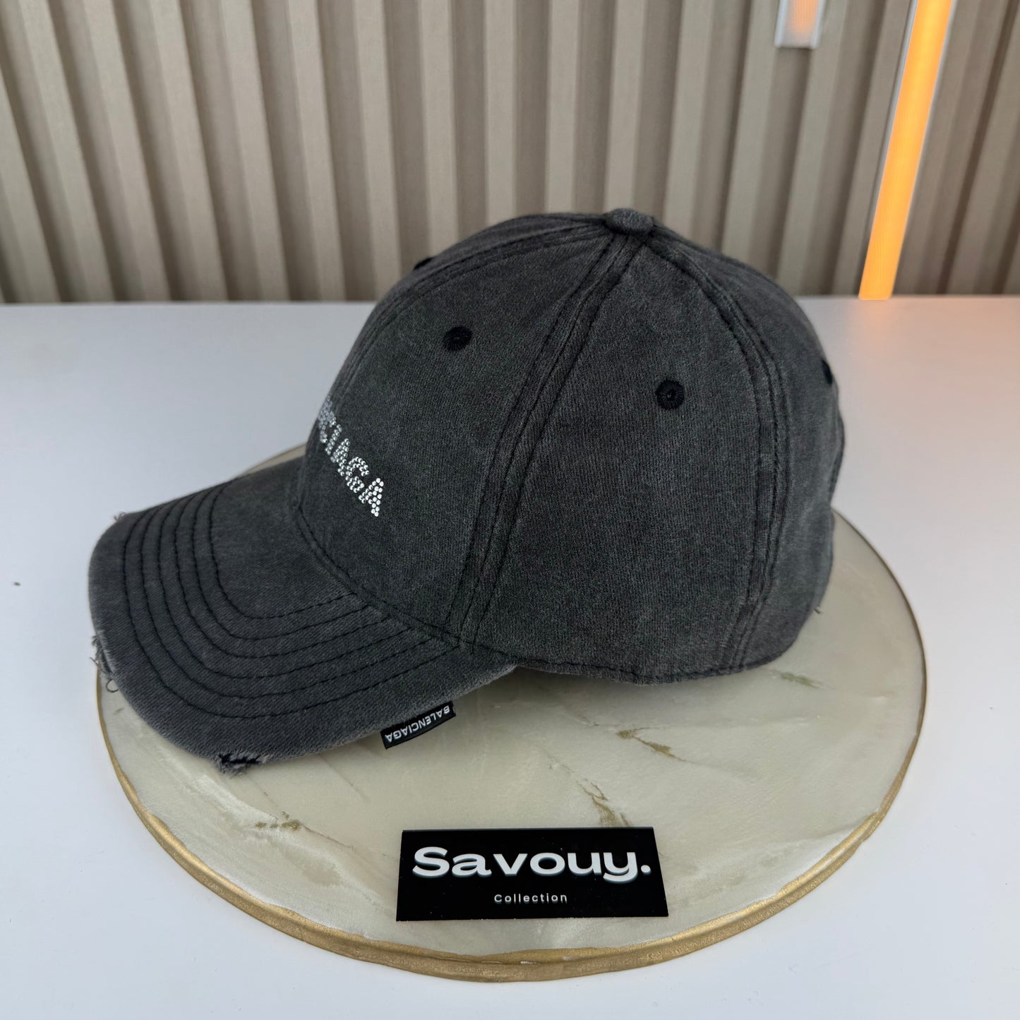 CASQUETTE BALENCIAGA DIAMANT QUALITÉ SUPÉRIEURE B240