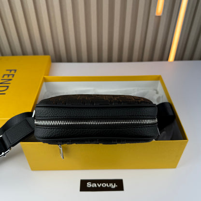SACOCHE FENDI QUALITÉ SUPÉRIEURE AVEC BOX F118