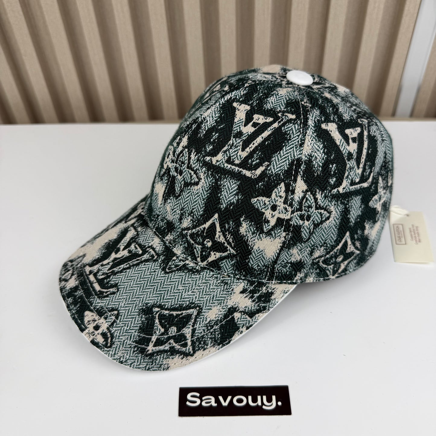 CASQUETTE LV MNG QUALITÉ SUPÉRIEURE L226