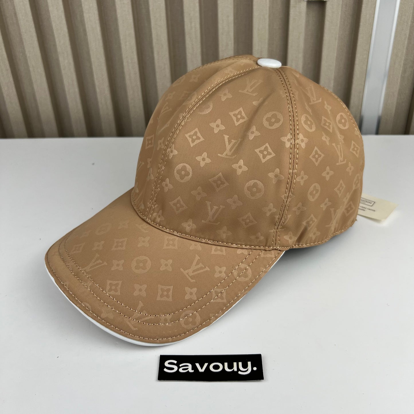 CASQUETTE LV MNG QUALITÉ SUPÉRIEURE L237