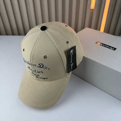 CASQUETTE DIOR HAUTE QUALITÉ D161