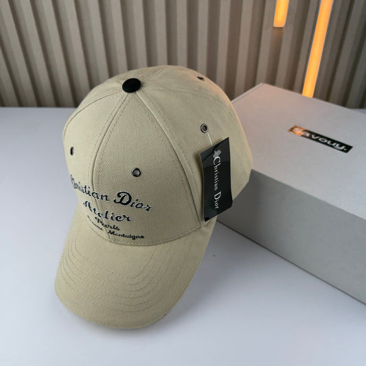 CASQUETTE DIOR HAUTE QUALITÉ D161