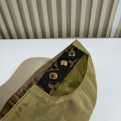 CASQUETTE LV MNG & LEATHER QUALITÉ TRIPLE A - AAA 2 TONE L230