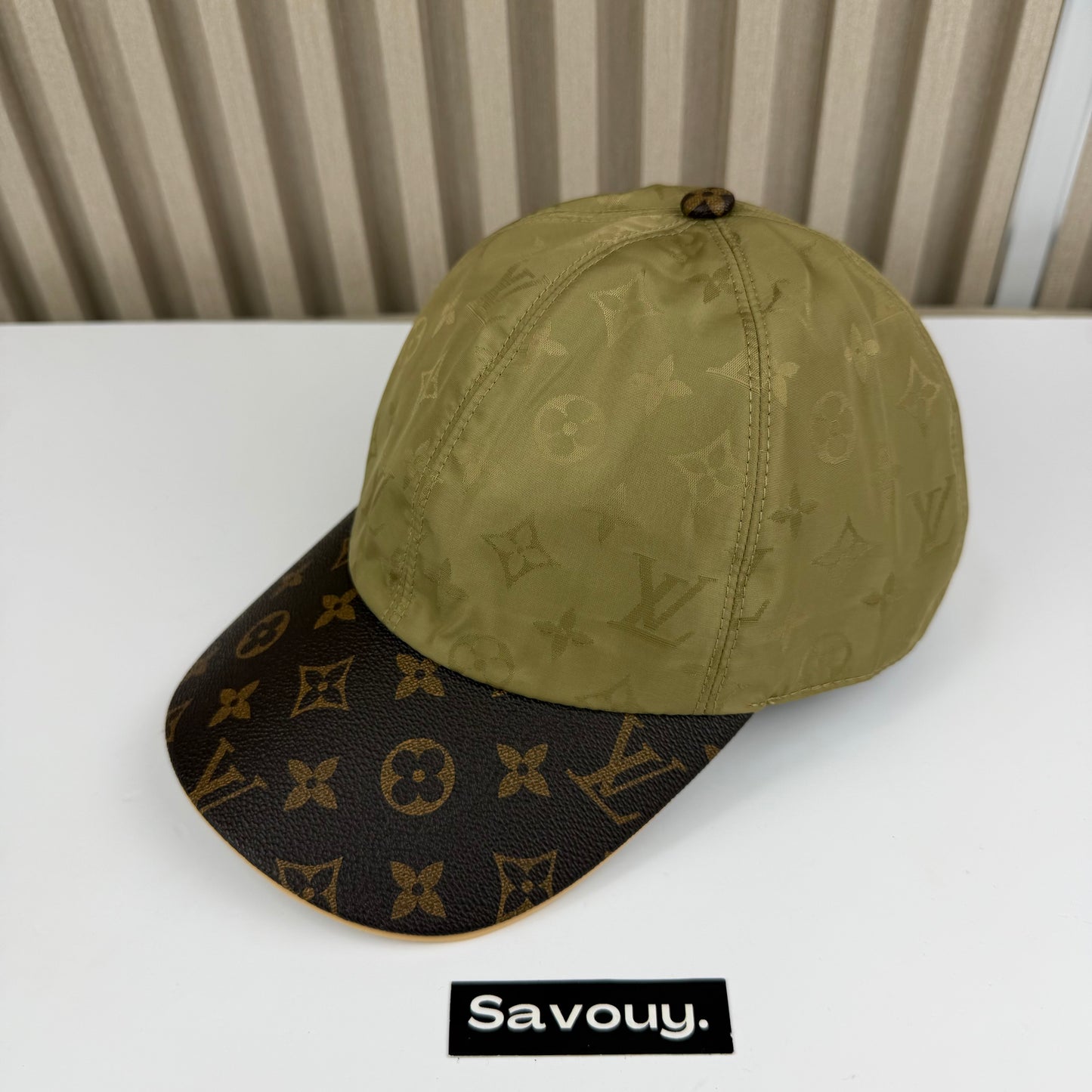 CASQUETTE LV MNG & LEATHER QUALITÉ TRIPLE A - AAA 2 TONE L230
