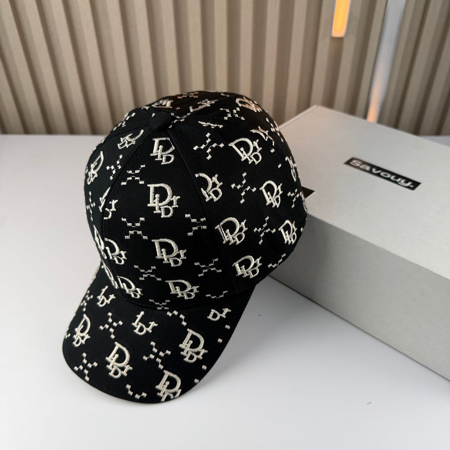 CASQUETTE DIOR HAUTE QUALITÉ D163