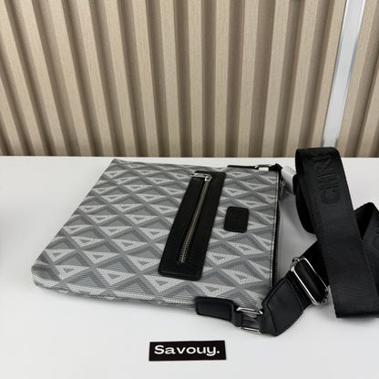 SACOCHE DIOR QUALITÉ SUPÉRIEURE D182