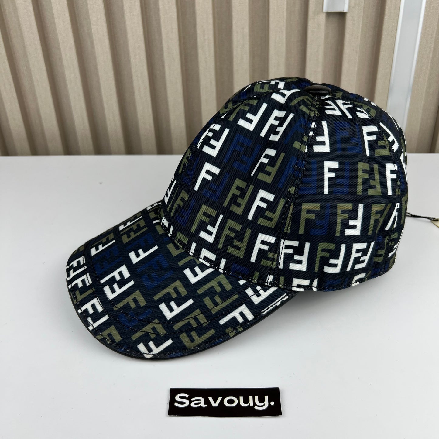CASQUETTE FENDI QUALITÉ SUPÉRIEURE F121