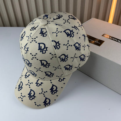 CASQUETTE DIOR HAUTE QUALITÉ D162