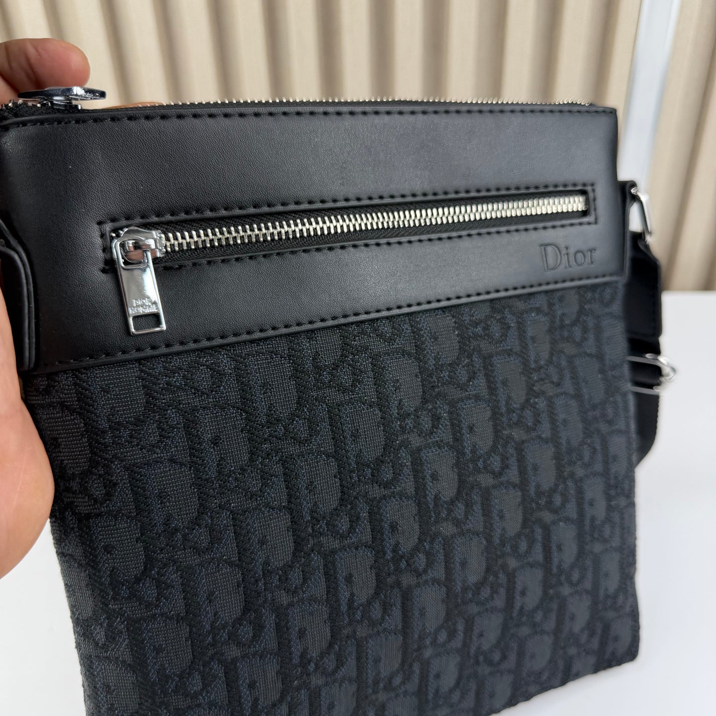 SACOCHE DIOR QUALITÉ SUPÉRIEURE D177
