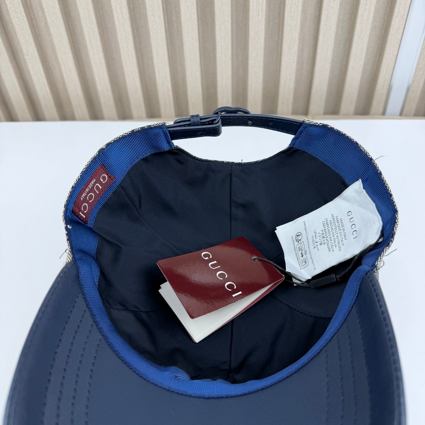 CASQUETTE GG & LEATHER QUALITÉ TRIPLE A - AAA 2 TONE G284