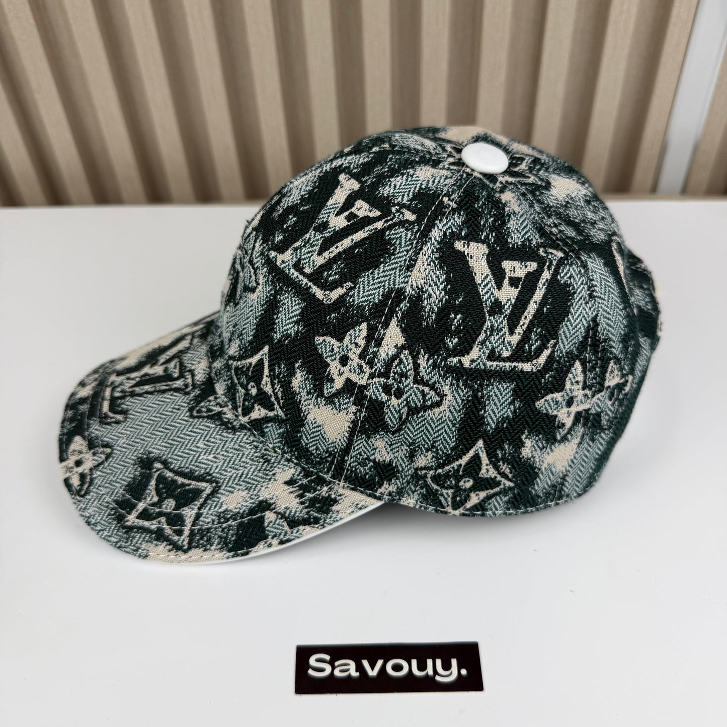CASQUETTE LV MNG QUALITÉ SUPÉRIEURE L226