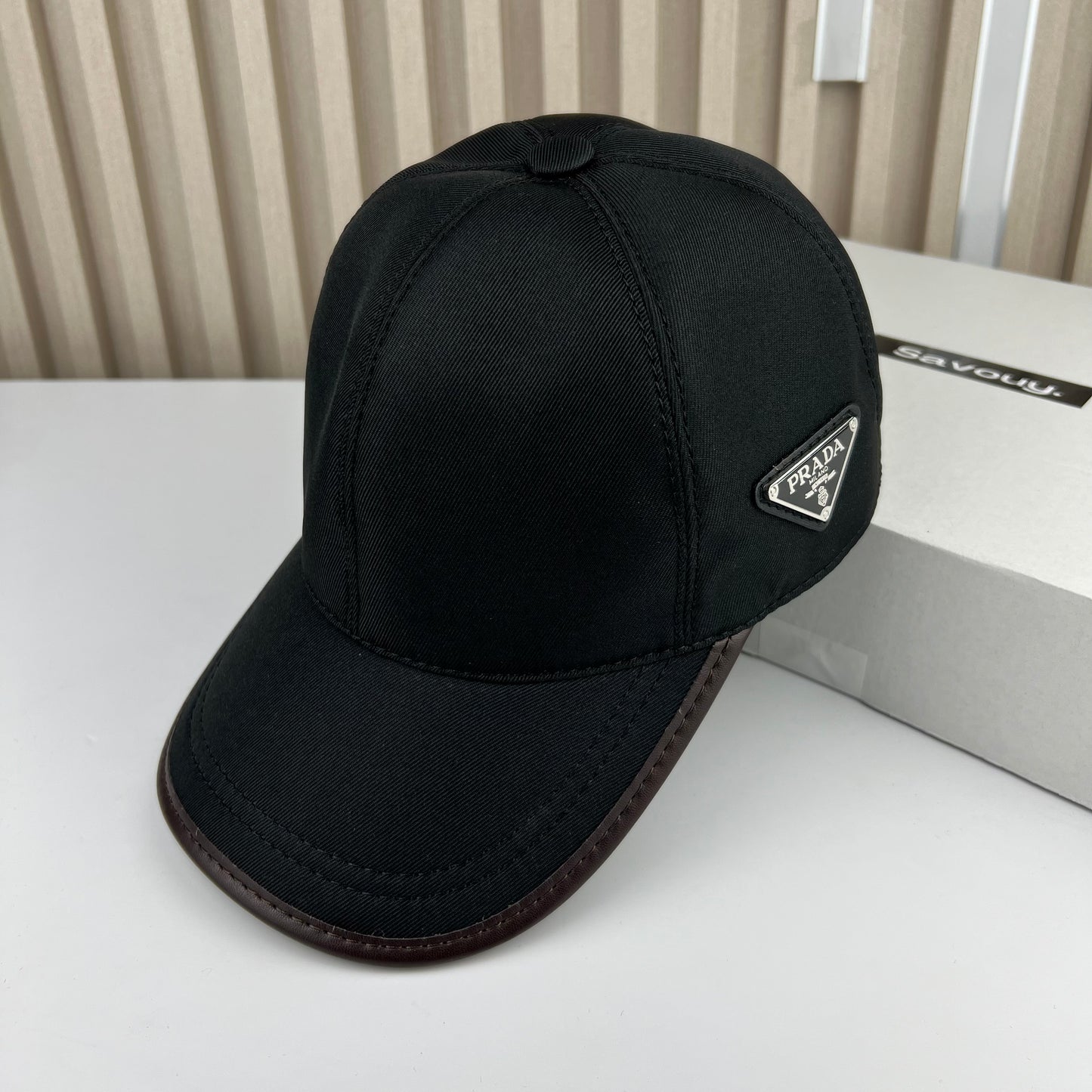 CASQUETTE PRADA MILANO NV QUALITÉ SUPÉRIEURE P155